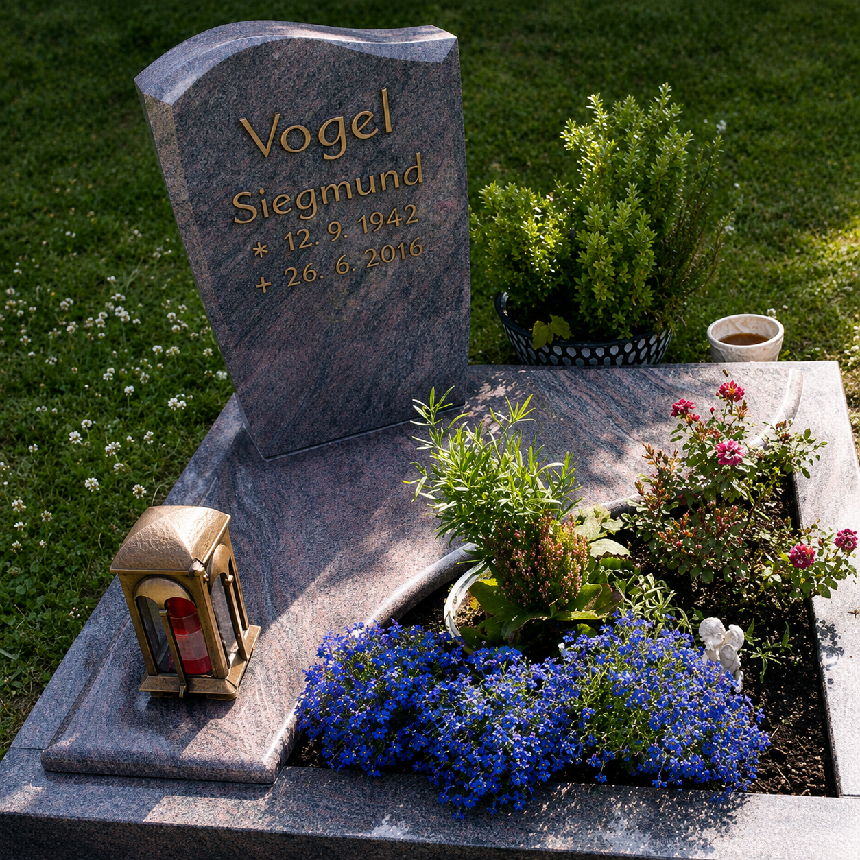 Cross & Sculpted Memorials
